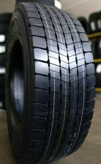 315/70R22.5 156/150L CrossWind CWD10E
