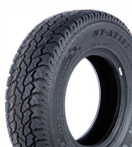 285/70R17 121/118R Onyx NY-AT187