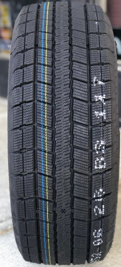245/45R18 (275/40R18) 96T Joyroad Winter RX821